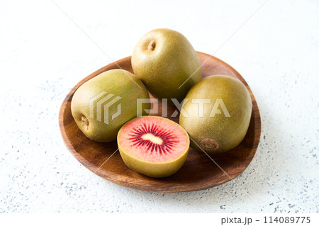 キウイフルーツ ルビーレッド キウイフルーツ ルビーレッド 114089775