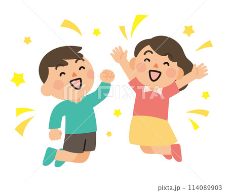 ジャンプする元気な子供たち 114089903
