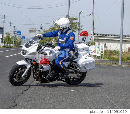 交通機動隊 交通機動隊 114091059