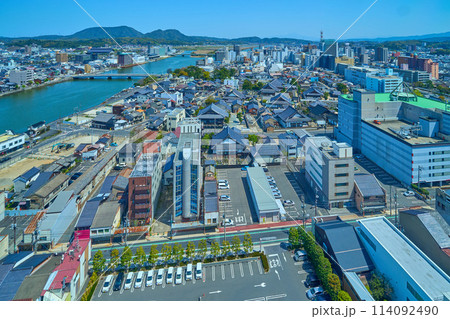 島根県松江市の街並み眺望(白潟本町,大橋川,松江新大橋,寺町など) 114092490