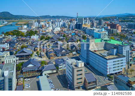 島根県松江市の街並み眺望(白潟本町,寺町,和多見町,大橋川など) 島根県松江市の街並み眺望(白潟本町,寺町,和多見町,大橋川など) 114092580