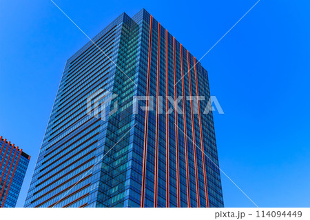 東京　港区 三田の都市風景（三田ガーデンタワー） 114094449