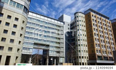 九州大学伊都キャンパス工学部講義棟　福岡県福岡市 114094694