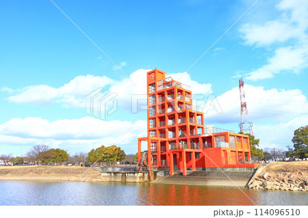 愛知県春日井市、落合公園フォリー水の塔の風景 愛知県春日井市、落合公園フォリー水の塔の風景 114096510