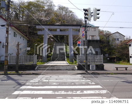 高台にある室蘭八幡宮(北海道室蘭市) 高台にある室蘭八幡宮(北海道室蘭市) 114096751