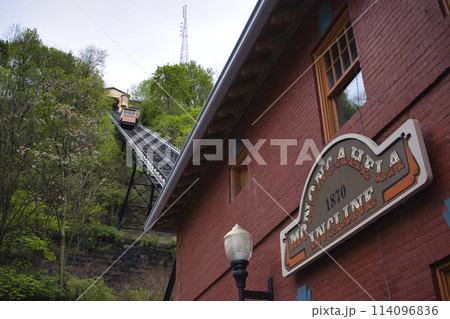 モノンガヒラ・インクライン（Monongahela Incline）ピッツバーグ　米国ペンシルバニア 114096836