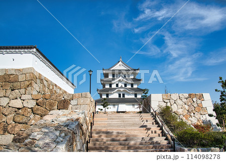 現代によみがえった尼崎城 114098278