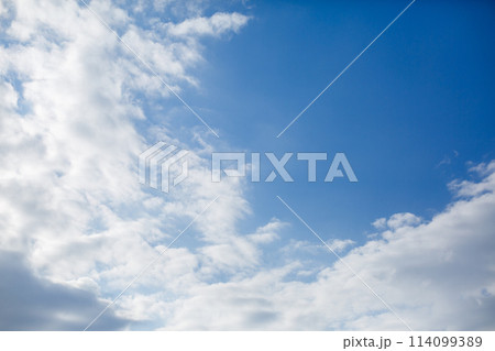 雲の多い空 114099389