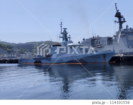 英国海軍の哨戒艦　スペイ 114101556