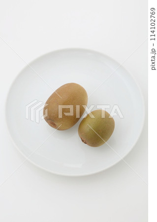 キウイ2種類俯瞰 114102769