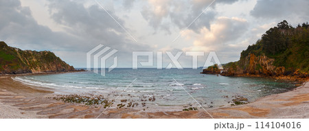 Cadavedo beach, Asturias, Spain. 114104016