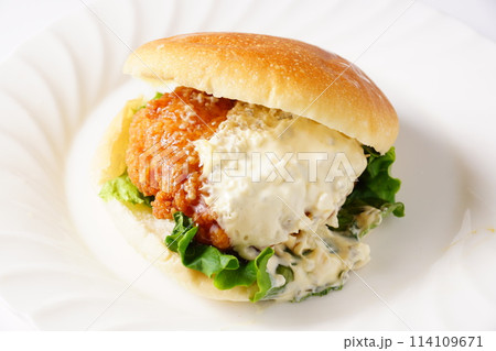 チキン南蛮バーガー チキン南蛮バーガー 114109671