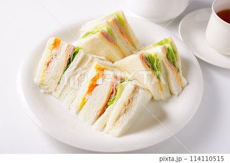 おいしいミックスサンドイッチ おいしいミックスサンドイッチ 114110515