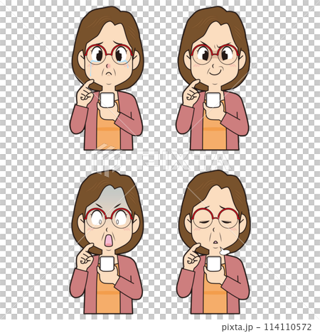 Auntie using a smartphone③ Auntie using a smartphone③ 114110572