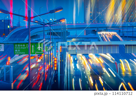 渋滞する首都高 渋滞する首都高 114110712