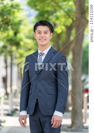 ビジネス　ミドル男性 114113100