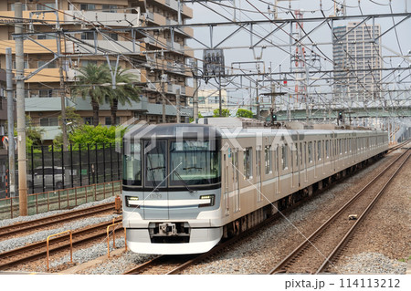 東京メトロ日比谷線　13000系　東武伊勢崎線⇄日比谷線（中目黒） 114113212