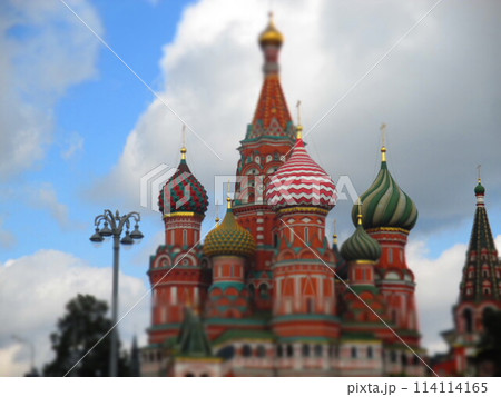 ロシア　モスクワ　ワシリー寺院　ジオラマ風 114114165