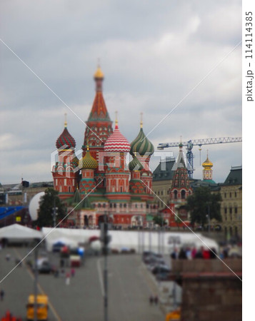ロシア　モスクワ　ワシリー寺院　ジオラマ風 114114385