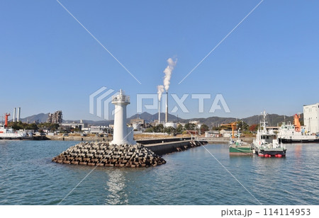 瀬戸内海に面する周南コンビナート 瀬戸内海に面する周南コンビナート 114114953