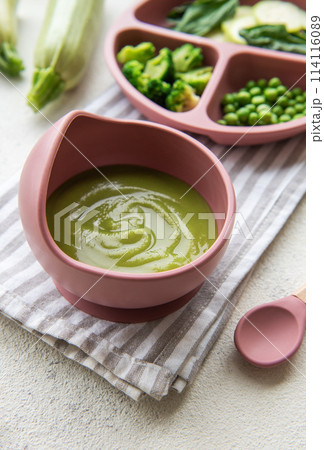 Healthy baby food in bowl Healthy baby food in bowl 114116089