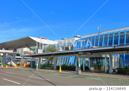 【香川県】快晴の高松空港ターミナル 114116649
