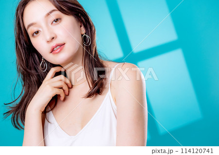若い女性のビューティ 114120741
