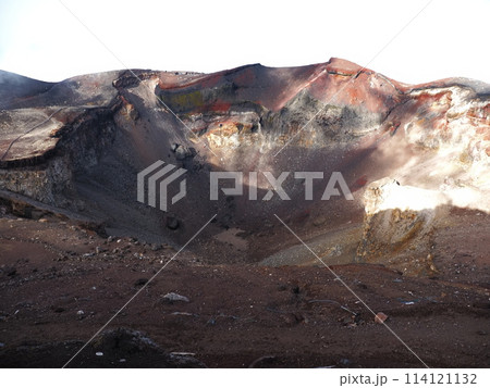 富士山頂火口 114121132