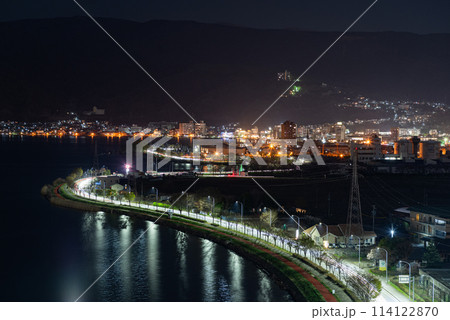 諏訪湖湖畔の夜景 114122870