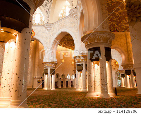 Sheikh Zayed mosque inside 114128206