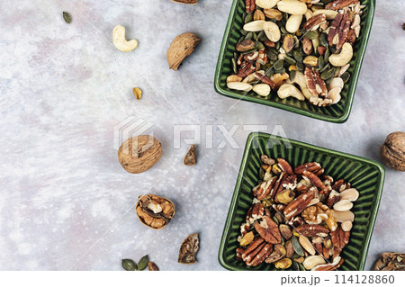 Mixed nuts, set 114128860
