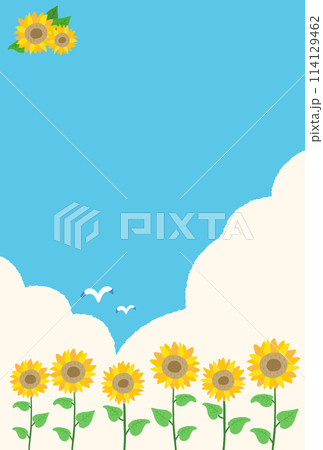 夏、青空と入道雲とひまわりの明るい背景フレーム、かわいい手描きイラスト 114129462