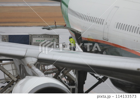 飛行機 航空機 ひこうき 114133573