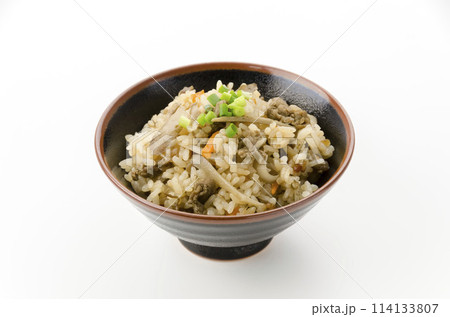 牛肉とごぼうの炊き込みご飯 牛肉とごぼうの炊き込みご飯 114133807