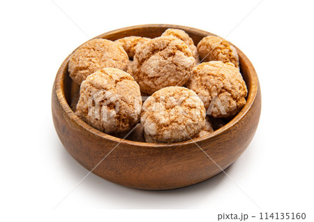 懐かしい日本の駄菓子、マコロン 114135160