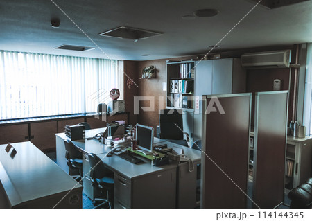 古い企業 古い企業 114144345