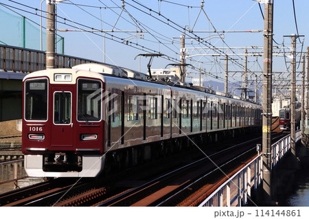 ［HK］阪急神戸本線1000系電車（普通列車：大阪梅田⇔新開地） 114144861