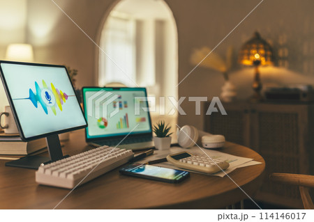 おしゃれな部屋のガジェット 114146017