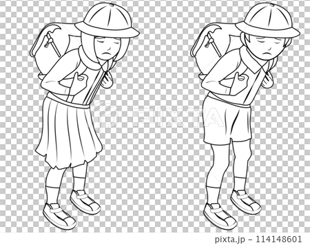 落ち込んでいるランドセルを背負った小学生の男の子と女の子　線画 114148601