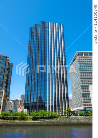 堂島川から望む大阪中之島合同庁舎 堂島川から望む大阪中之島合同庁舎 114150249
