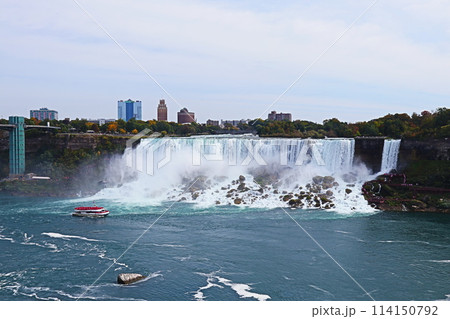 ナイアガラの滝、アメリカ側 114150792