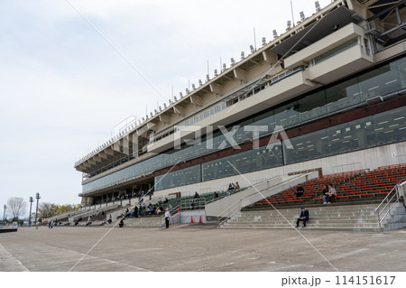曇り空の地方競馬場イメージ|金沢競馬場|石川県金沢市 曇り空の地方競馬場イメージ|金沢競馬場|石川県金沢市 114151617