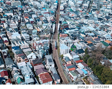 住宅街を走る東急世田谷線|キャロットタワー展望台 住宅街を走る東急世田谷線|キャロットタワー展望台 114151864