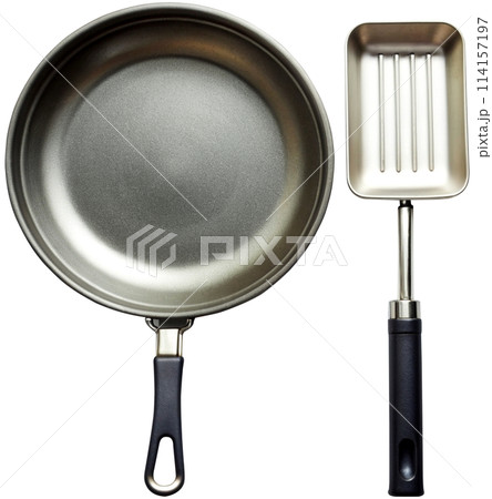 frying pan isolated on white frying pan isolated on white 114157197