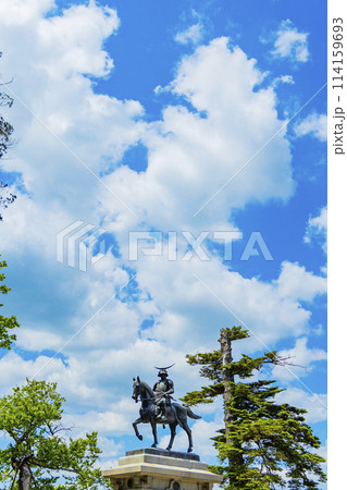 青葉城址と伊達政宗騎馬像 青葉城址と伊達政宗騎馬像 114159693