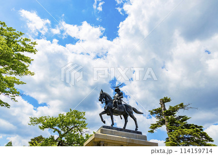 青葉城址と伊達政宗騎馬像 青葉城址と伊達政宗騎馬像 114159714