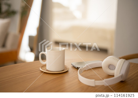 自宅のマグカップ 114161925