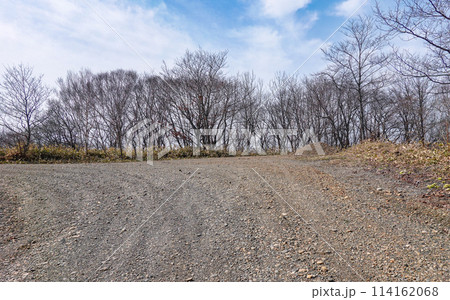 道幅の広い北海道のダート(砂利道) 道幅の広い北海道のダート(砂利道) 114162068