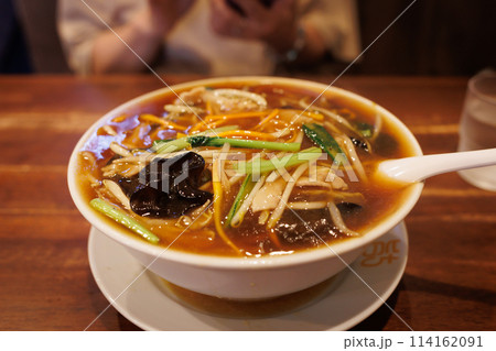 五目うま煮めん(三宝亭) 五目うま煮めん(三宝亭) 114162091