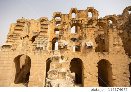 Arches in the exterior walls of Roman amphitheatre in El Jem, Tunisia Arches in the exterior walls of Roman amphitheatre in El Jem, Tunisia 114174675
